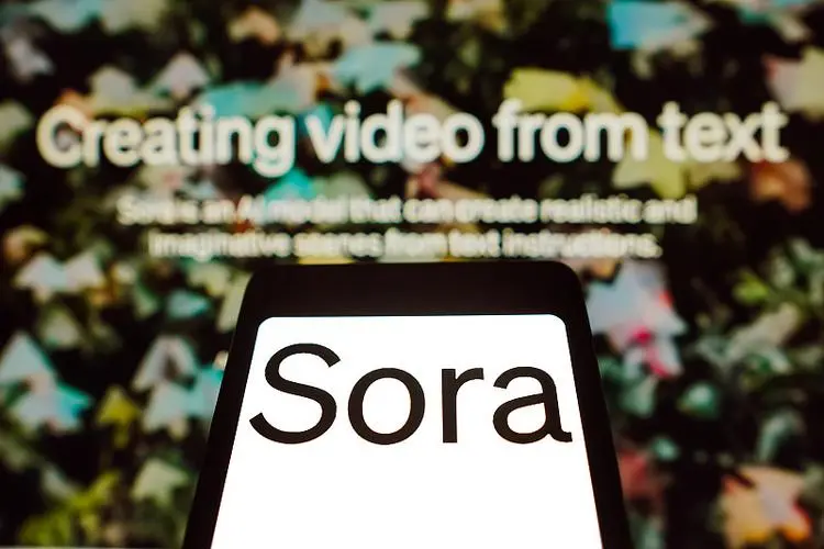 Sora可能会彻底改变视频制作领域，并放大虚假信息的风险。